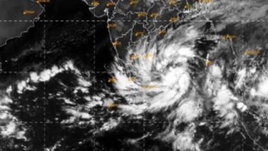 Cyclone Michaung To Make Landfall On Dec 5 In Coastal Andhra; Heavy Rain Forecast