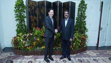 Education Minister Pradhan Meets Singapore PM, Discusses Enhancing Cooperation In Education Sector