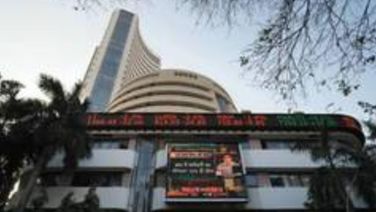 Nifty-Sensex slides in early trade, market opens slow