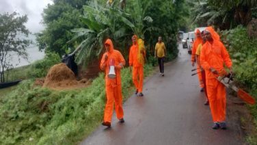 Cyclone DANA: NDRF Spreads Awareness Among Locals