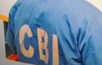 CBI apprehends 3 Delhi cops for demanding bribe