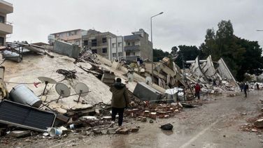 Turkey-Syria earthquake death toll surpasses 7,700-mark