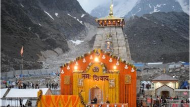 To chants of 'Har Har Mahadev' and hymns, Kedarnath Dham opens after six months