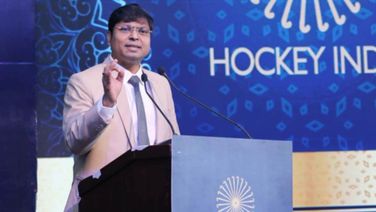 Hockey India To Host Maiden Masters Cup For Men And Women Veterans