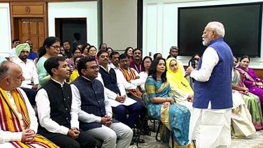 PM Modi Shares Video Of Interaction With ‘Architects Of India’s Future’