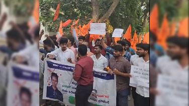 Protesters Lay Siege To Karnataka HM’s Residence Demanding Punishment For MCA Student’s Killer