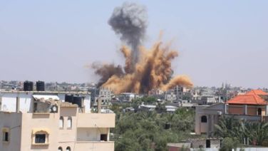 Israeli Army Carries Out Airstrikes On Rafah