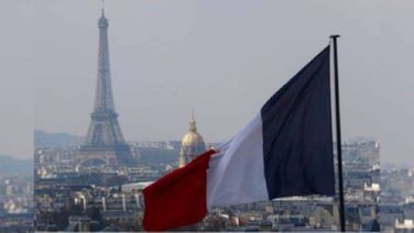 3 Killed In Tourist Plane Crash In France