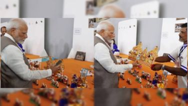 PM Modi Buys Artefact Of Lord Jagannath, Makes Digital Payment At Vishwakarma Programme