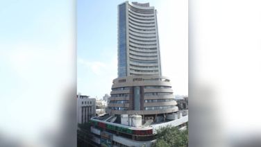 Sensex Ends Flat, Hindustan Unilever Among Top Losers