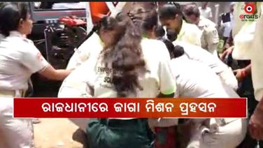 ବସ୍ତି ଥଇଥାନ ବଦଳରେ ବୁଲଡୋଜର ଲଗାଇ ଘର ଭାଙ୍ଗୁଛି ପ୍ରଶାସନ