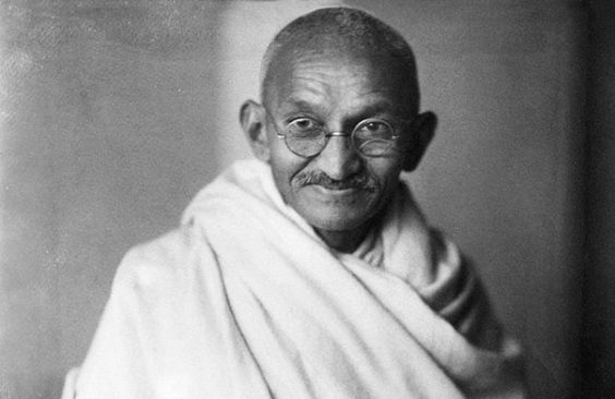 Pradhan pays tributes to Mahatma Gandhi on his death anniversary