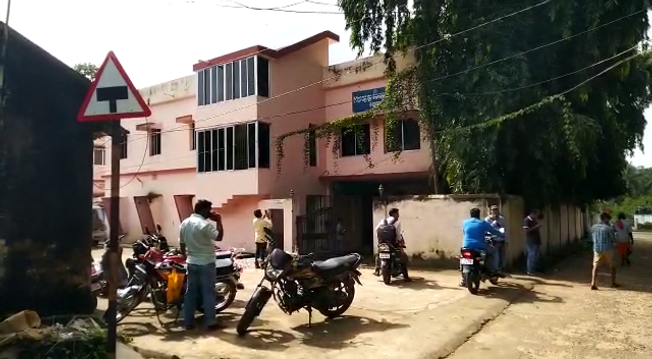 ଭିଜିଲାନ୍ସ ହାତରେ କିରାଣୀ