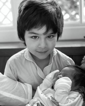 Kareena shares Taimur's picture with baby brother on Mother's Day