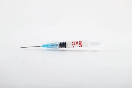 BJP MP promises development work for achieving 100% vax