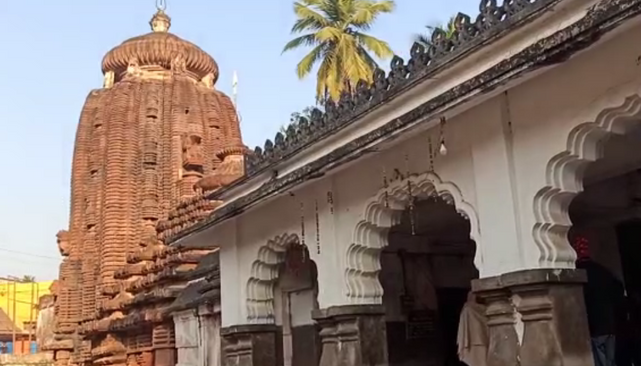4 held in Banapur Daksha Prajapati temple 22 idol loot case
