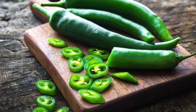 winter health benefits of green  chilli