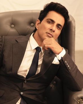 Sonu Sood: Every needy should get Covid vaccine for free