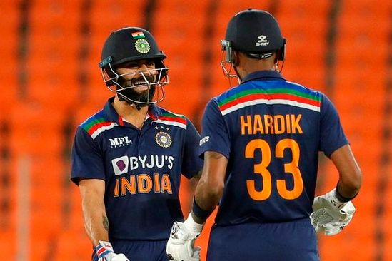 India post 156/6 against England in 3rd T20I