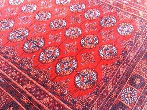 Afghan carpet exports to India fall due to closure of air corridor