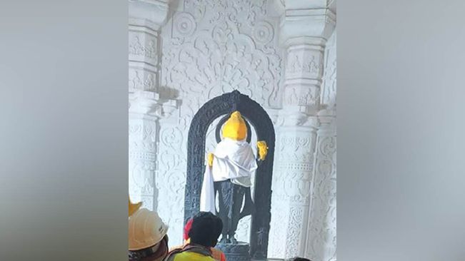Take A Look At Idol Of Lord Ram Inside Ayodhya Temple's Sanctum Sanctorum