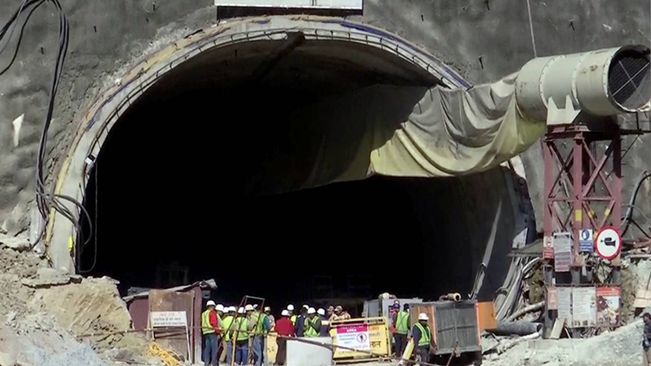 Tunnel Collapse: Steel From Rourkela Plant To Be Used In Rescue Operation Of 41 Workers 