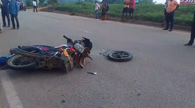 3 Killed As Truck Hits Bike In Odisha's Keonjhar 