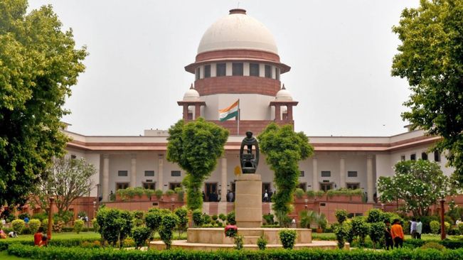 SC Adjourns Hearing On Tamil Nadu Govt Pending Bills Plea To December 1
