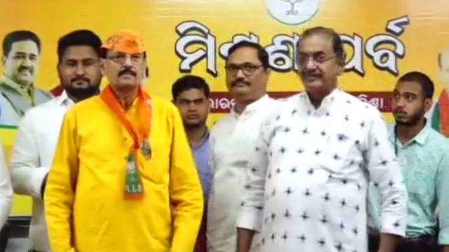 Ex-BJD State Secretary Ajay Nayak Joins BJP