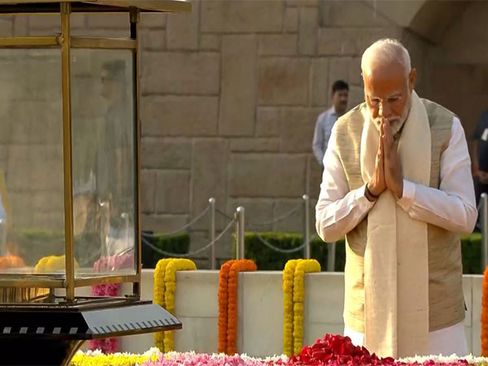 PM Modi Pays Floral Tributes To Mahatma Gandhi On His 155th Birth Anniversary At Rajghat