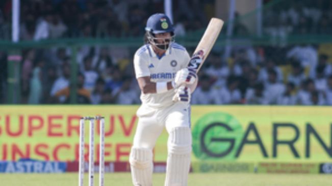 2nd Test: India declare first inning on 285/9, lead Bangladesh by 52 runs