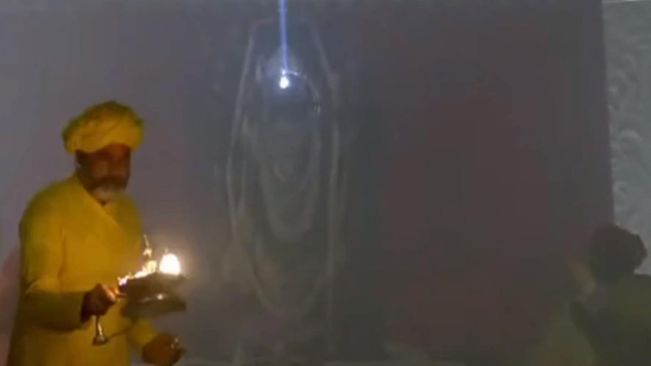 Ayodhya: Lord Ram Lalla's forehead illuminates with 'Surya Tilak' on occasion of Ram Navami