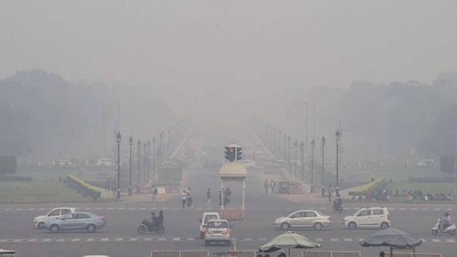 At AQI Of 310, Air Quality In Delhi Continues To Remain In 'Very Poor' Category