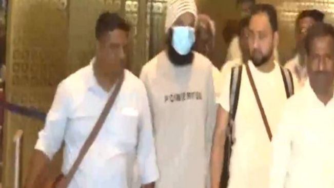 Gangster Prasad Pujari extradited from China to Mumbai by Crime Branch Officials