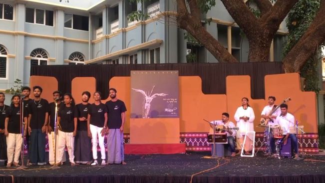 "Theatre allows us to address societal problems," says Nana Patekar In  Mangaluru 'Rangotsav'