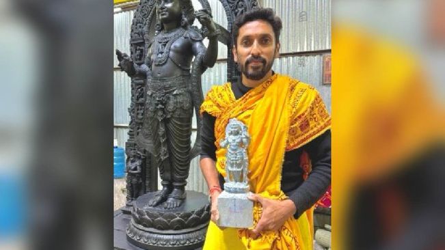 Sculptor Creates Miniature Model Of Ram Lalla Statue In Ayodhya