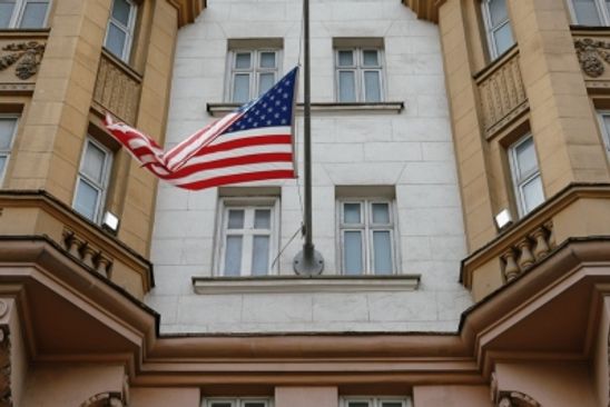 US urges its citizens to leave Russia immediately