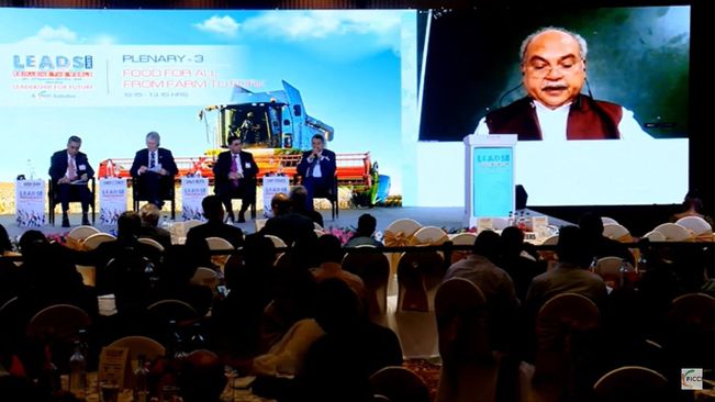 Aatmnirbhar Bharat in agriculture can provide food for all in the world: Tomar