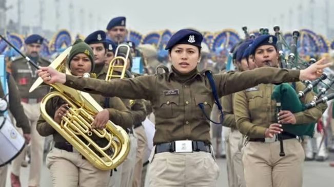 75th Republic Day: Dress Rehearsals For Armed Forces Take Place At Kartavya Path