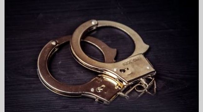 Two held in Delhi for extorting money from foreigners