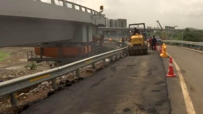 Atal Setu ramp repair work in full swing, to be completed tonight: MMRDA