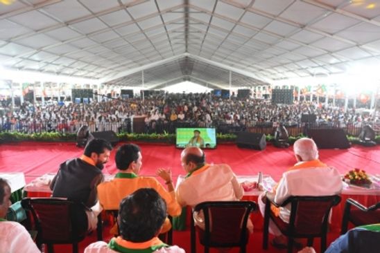 BJP's mega event draws huge crowd in K'taka; party pledges to keep Congress at bay