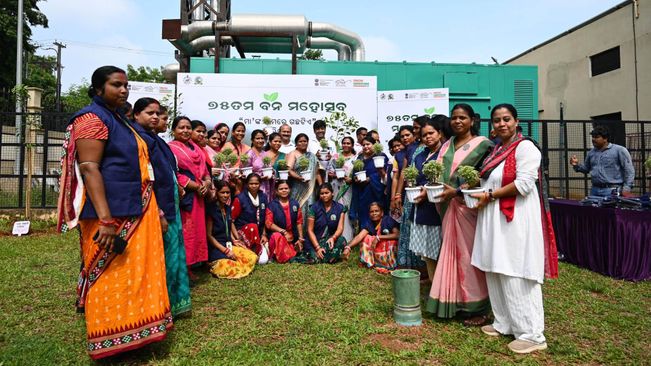 Bhubaneswar: BMC Begins Month-Long Tree Plantation Drive