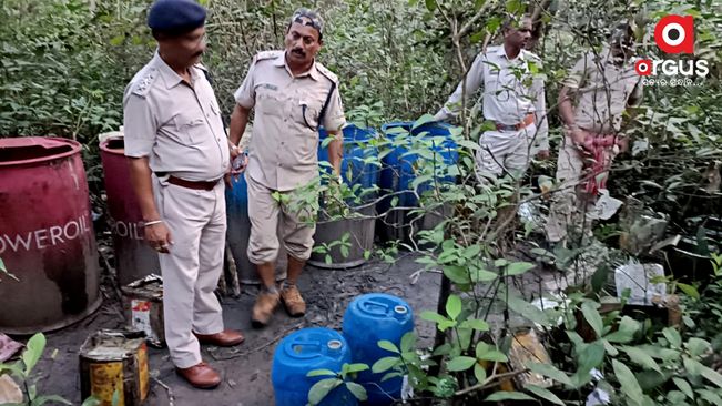 Police team in strictly action mode in Khordha Begunia area.