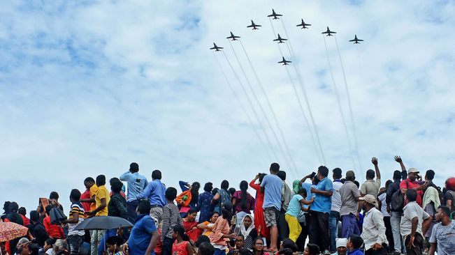 Chennai Airshow Deaths Due To Excessive Heat, Says TN Minister