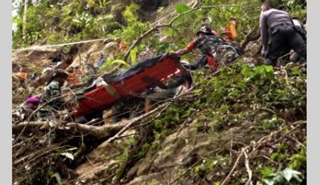 9 dead in Indonesia coal mine explosion
