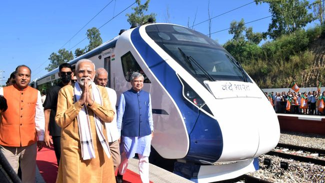 Vande Bharat Express flagged off by Prime Minister to commence regular service from October 19