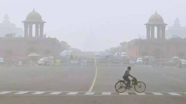 Delhi Pollution: Air Quality Remains In 'Very Poor' Category