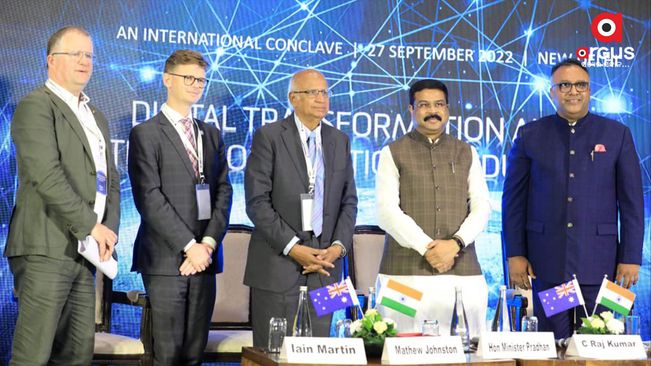 Pradhan calls for new knowledge network by creating synergy between Indian and global institutions