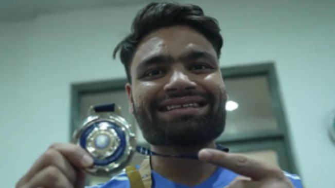 Rinku Singh bags 'Fielder of the Series' medal in India's series over Sri Lanka